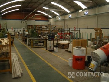 1300 M2 cubiertos Galpon Las Heras