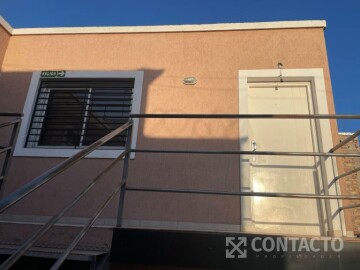 Calle Ernesto Sábato, a mts. de calle Estrada y Cadetes Chilenos, 