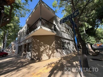 Urquiza 87